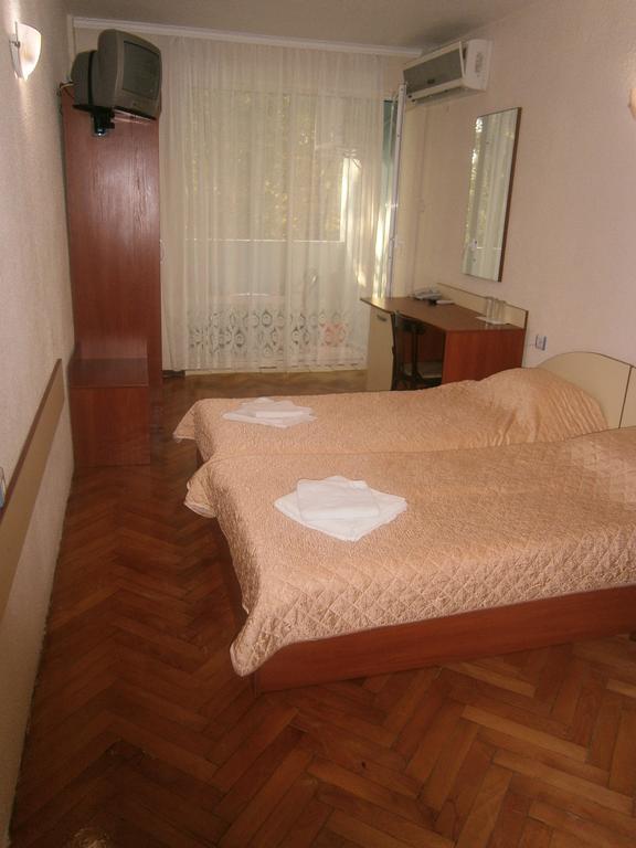 Ariana Hotel Kiten  Quarto foto